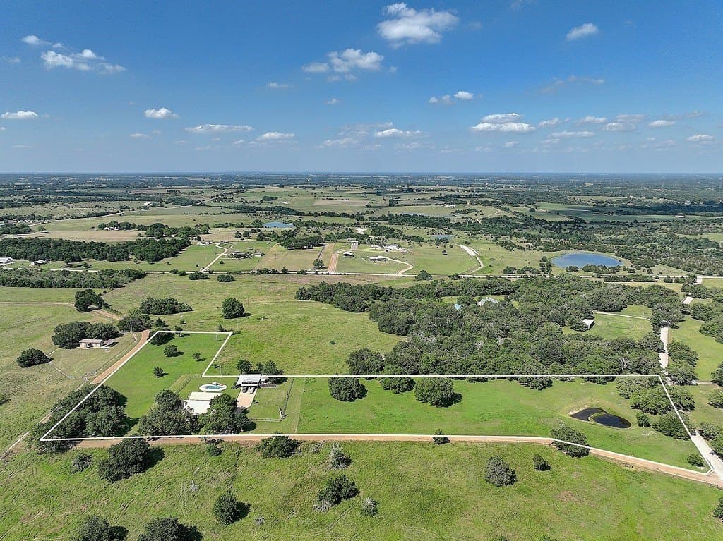 6.35 acres in Fayette County - photo 9
