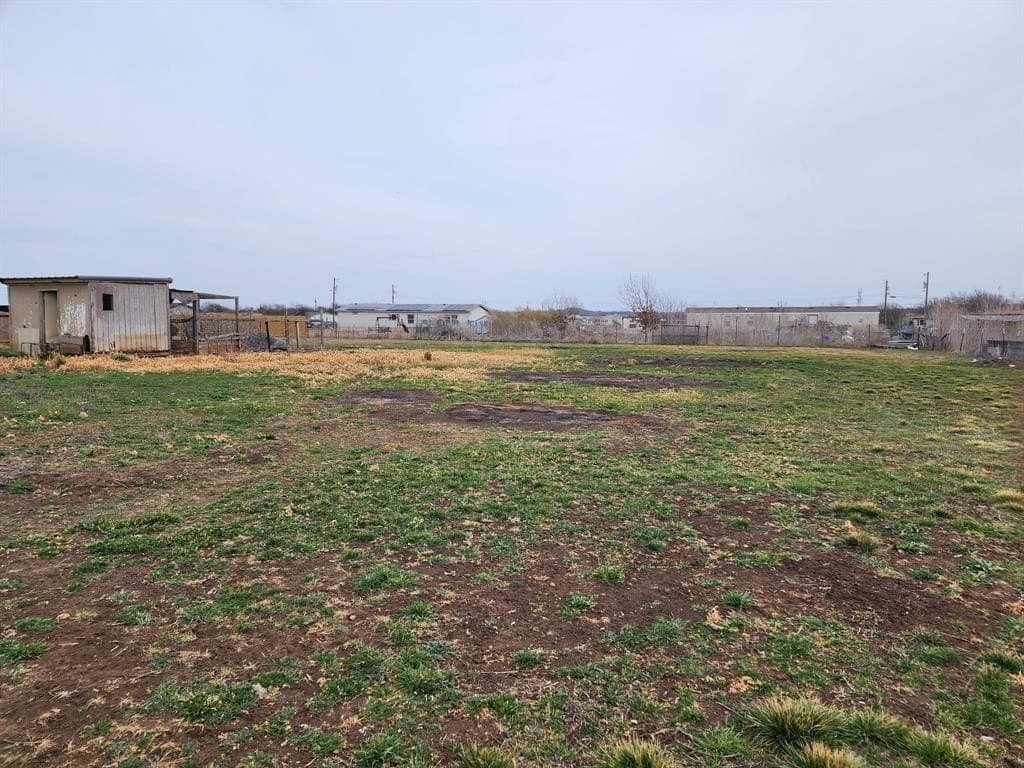 1 acres in Johnson County - photo 9