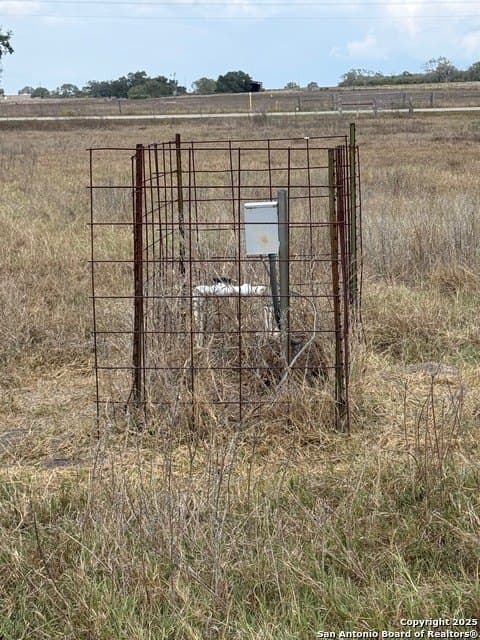 57.13 acres in Karnes County - photo 5