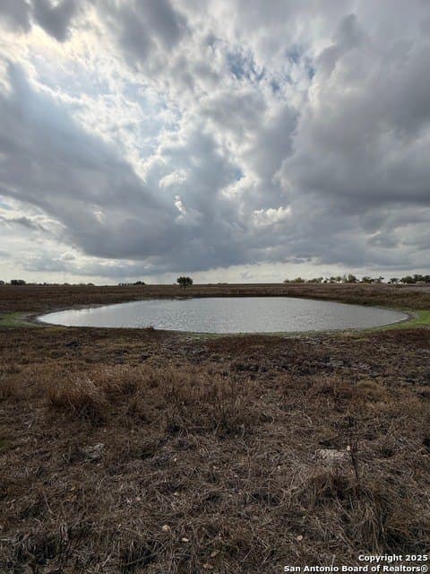 57.13 acres in Karnes County - photo 3