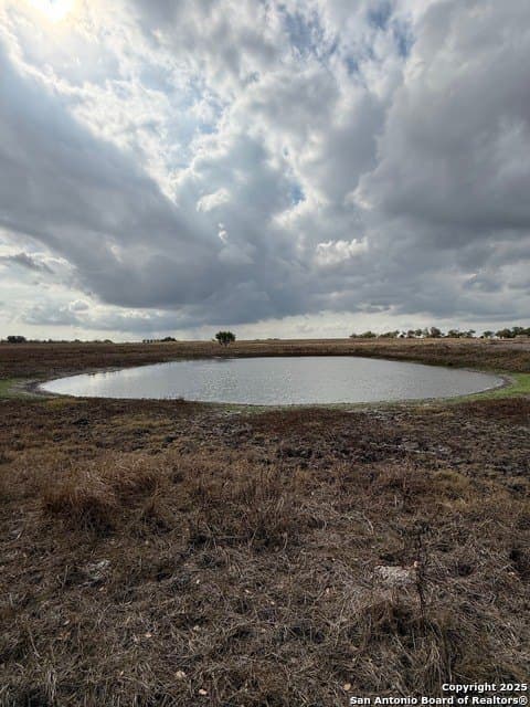 57.13 acres in Karnes County - photo 4