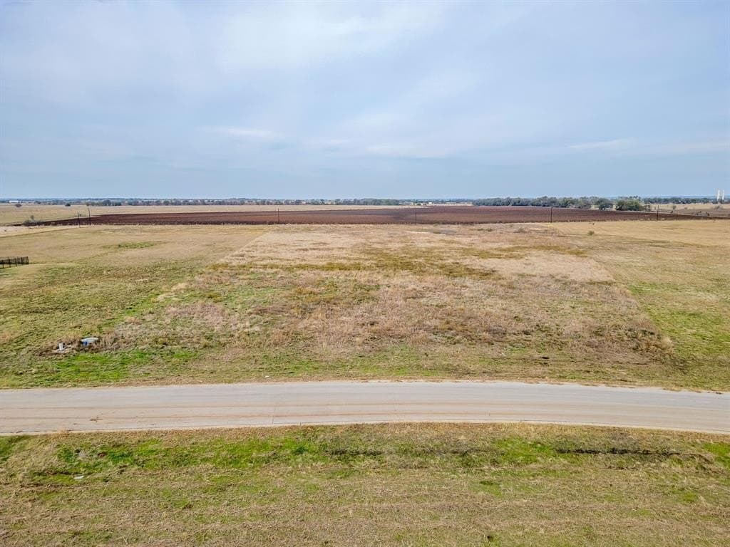 7.74 acres in McLennan County - photo 10