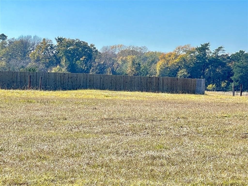 1.54 acres in Van Zandt County - photo 9
