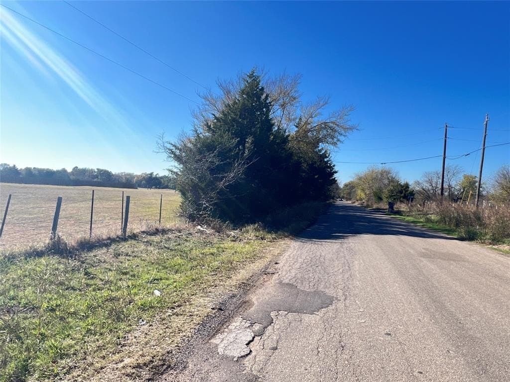 1.54 acres in Van Zandt County - photo 12