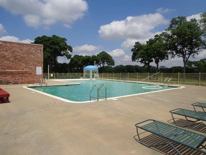 0.37 acres in Kaufman County - photo 25
