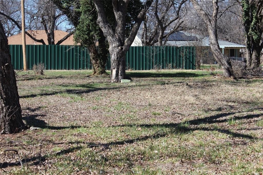 0.01 acres in Callahan County - photo 10