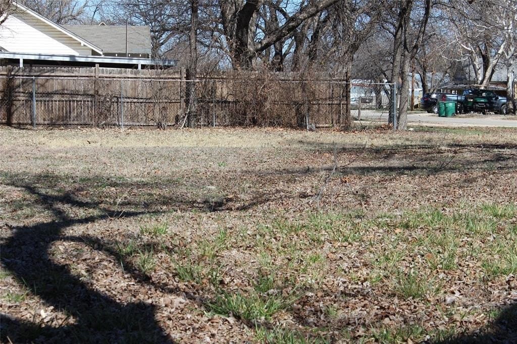 0.01 acres in Callahan County - photo 11