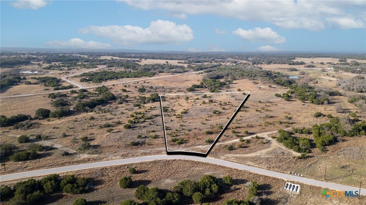 659 Shin Oak Drive lot: 110