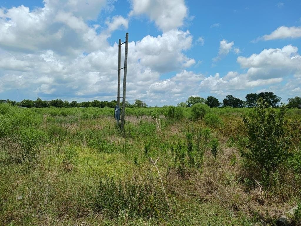 15.79 AC C/R 220