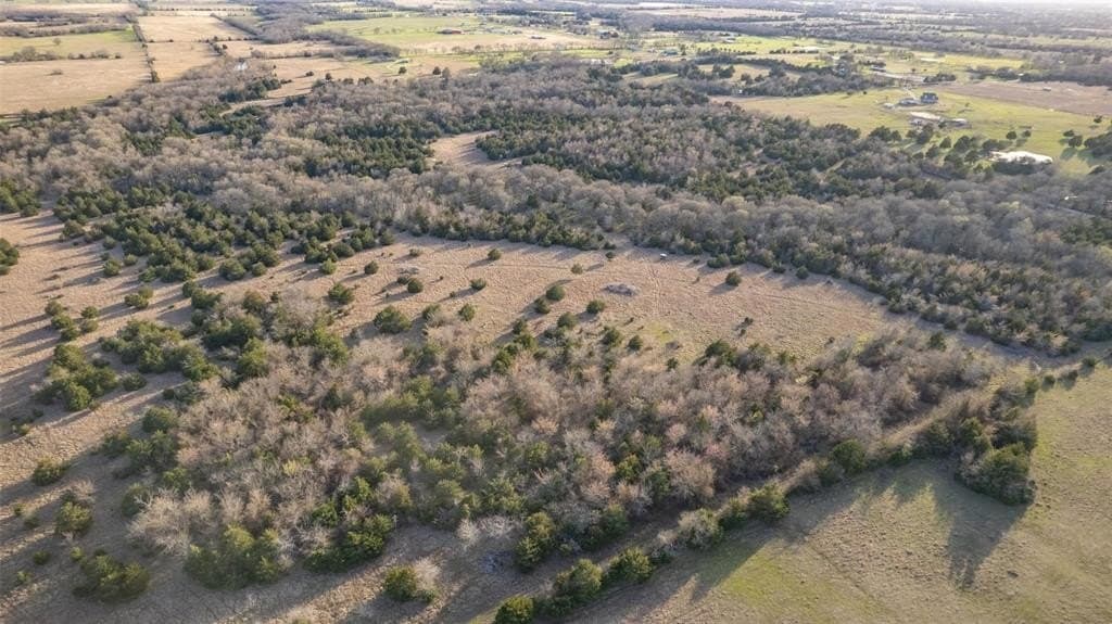 46.04 acres in Hunt County - photo 5