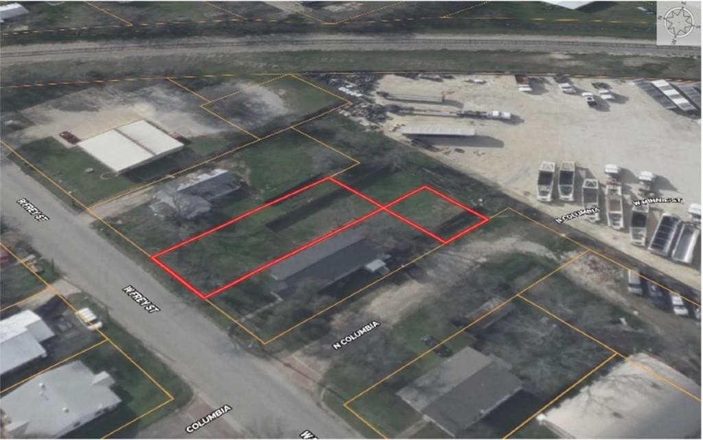 0.03 acres in Erath County - photo 3