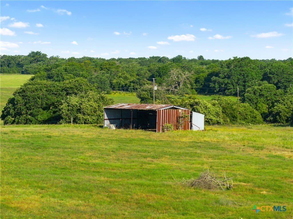 204.4 acres in Robertson County - photo 32