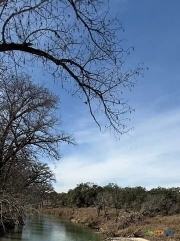 1.22 acres in Comal County - photo 9