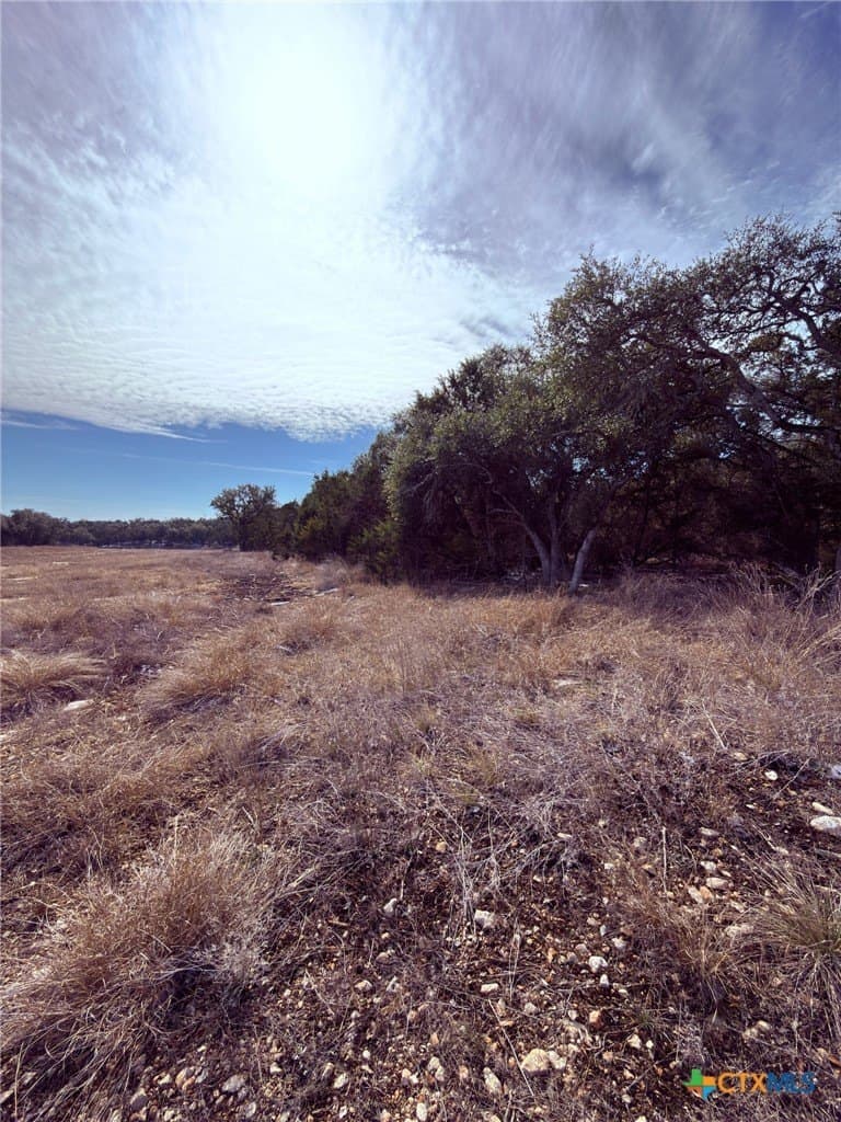 1.22 acres in Comal County - photo 5