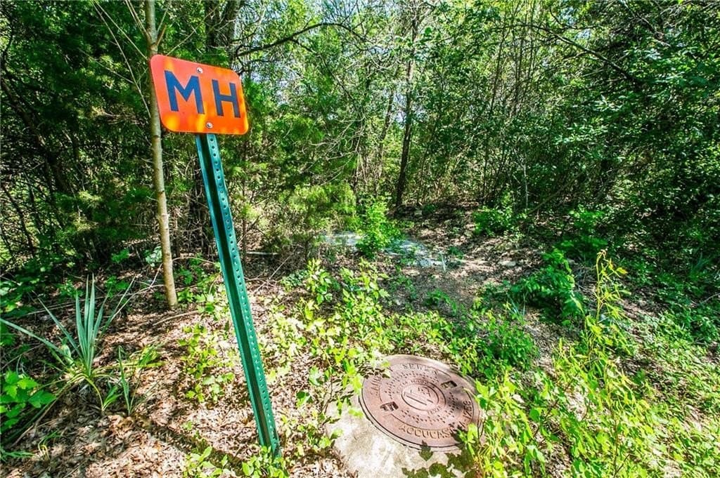 4.6 acres in McLennan County - photo 7