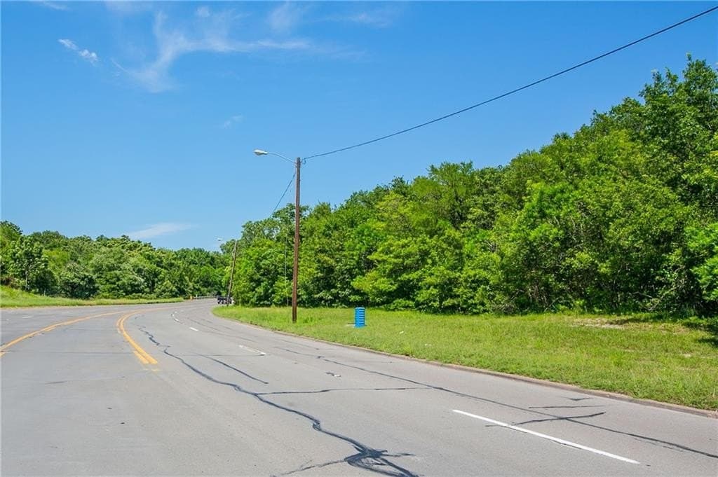 4.6 acres in McLennan County - photo 14