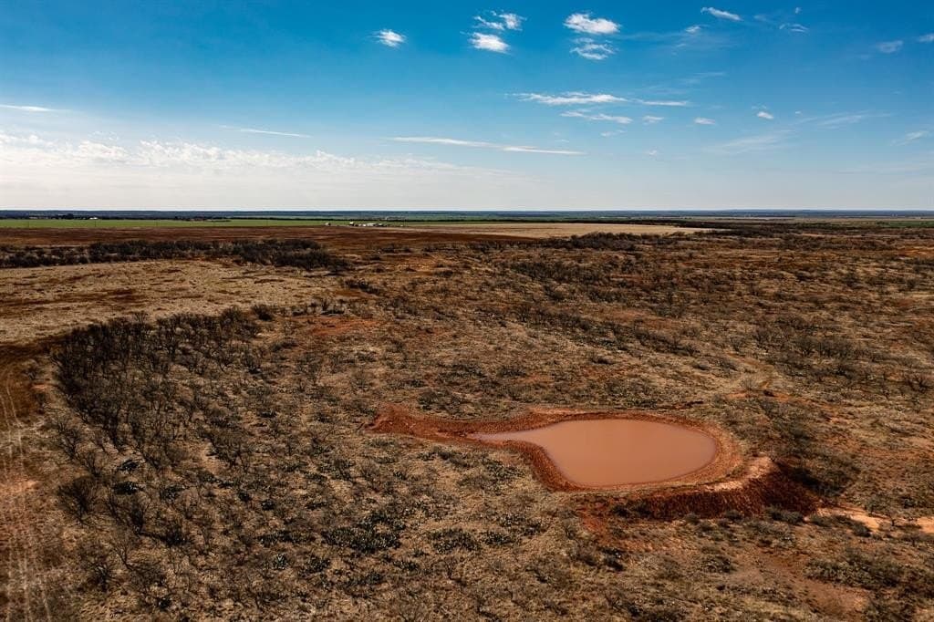 167 acres in Baylor County - photo 2