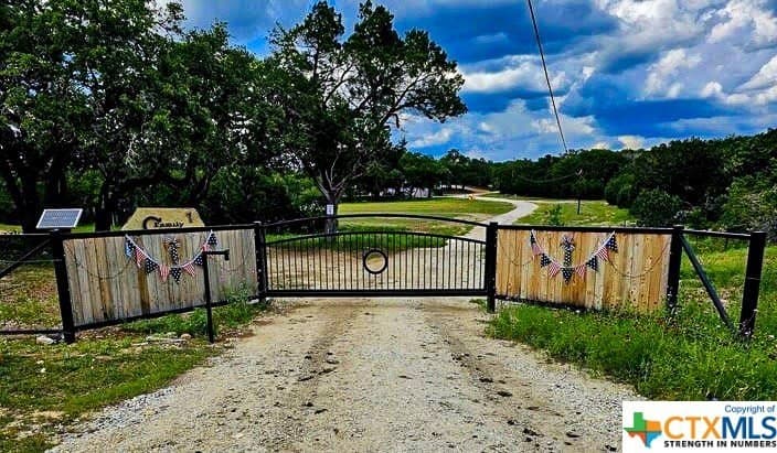 32.36 acres in Comal County - photo 2