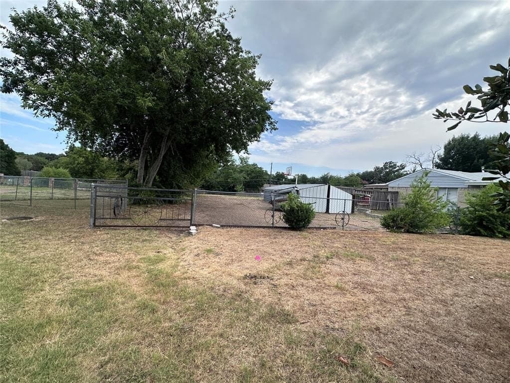 0.32 acres in Collin County - photo 8