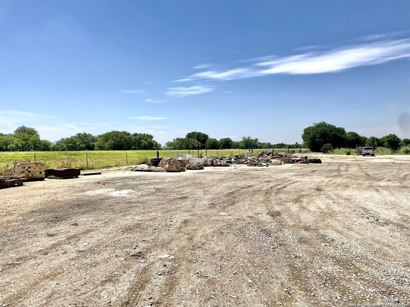 10 acres in Bexar County - photo 5
