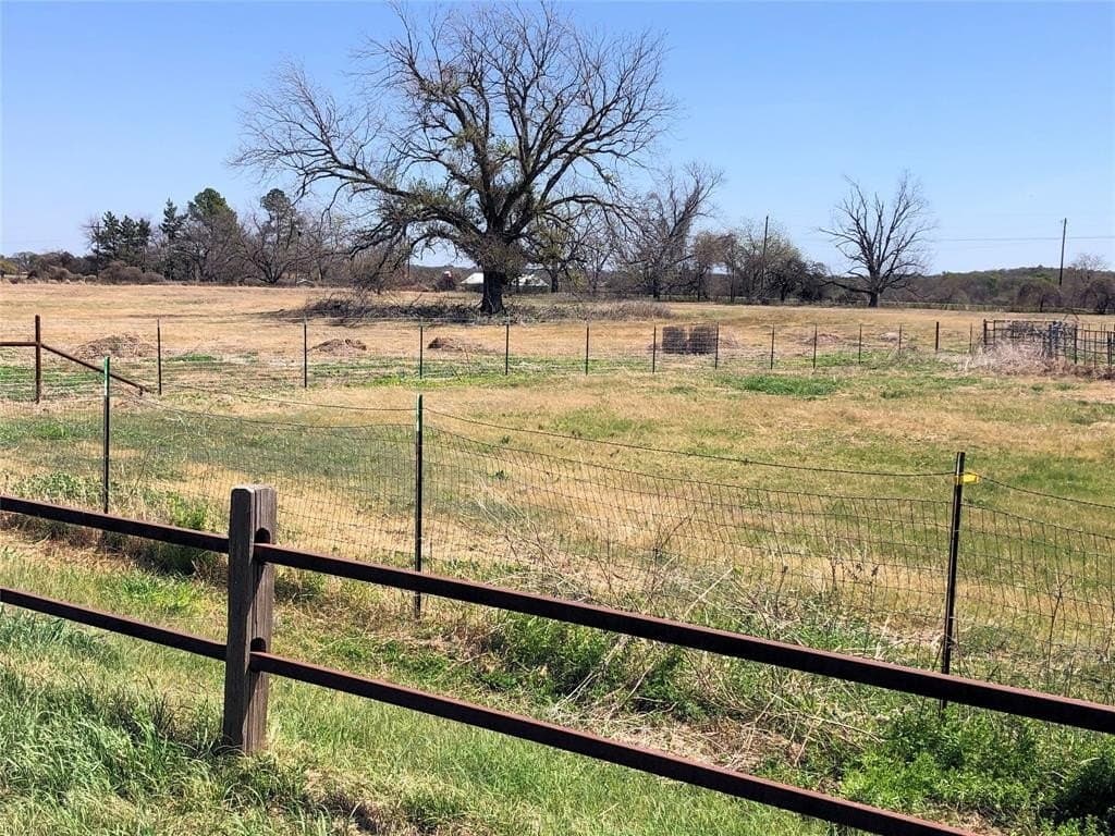 10 acres in Somervell County - photo 8
