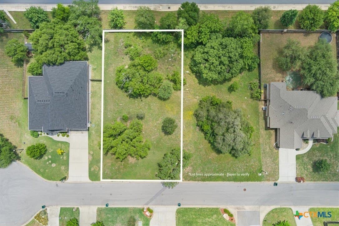 2320 Limestone Court lot: 42