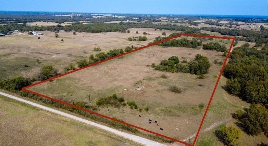 32.8 acres in Wise County - photo 2