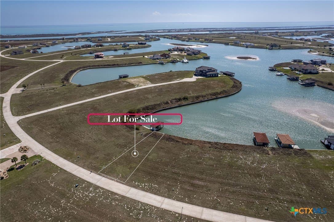 E Lago Loop Road lot: 296