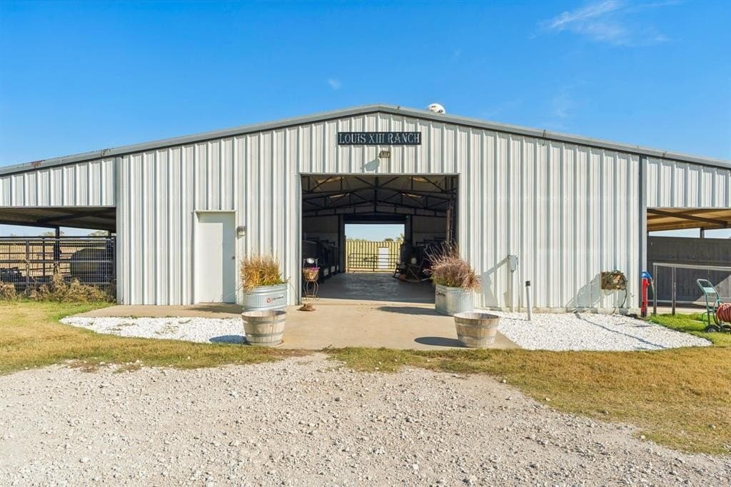 32 acres in Denton County - photo 4