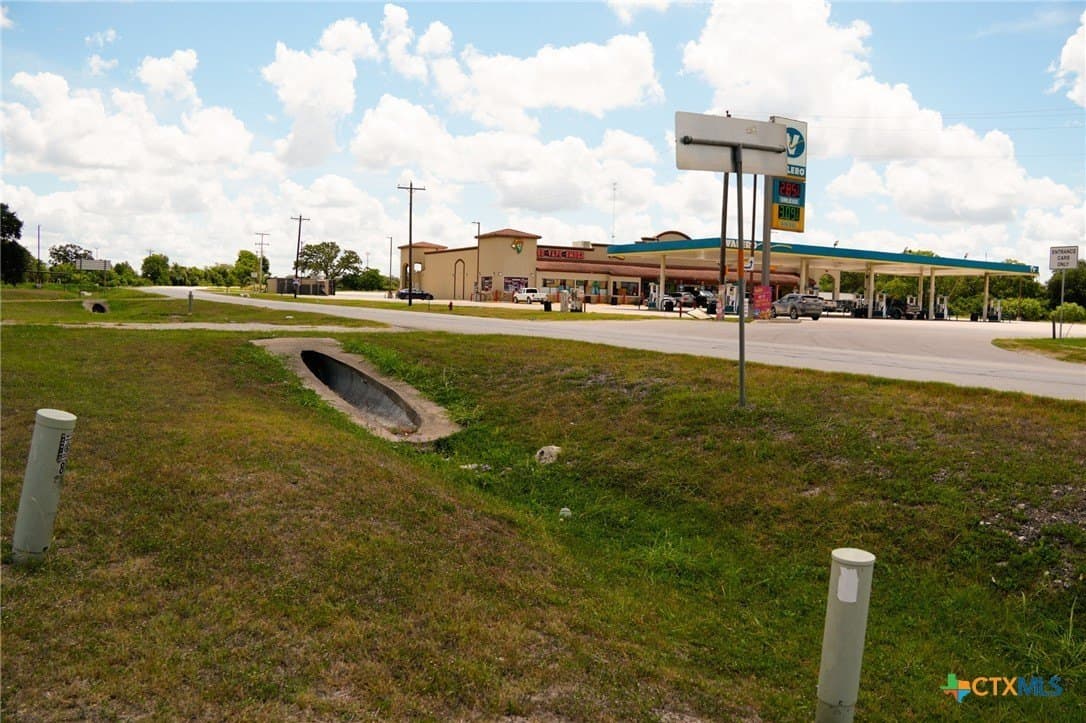 0.63 acres in Fayette County - photo 26