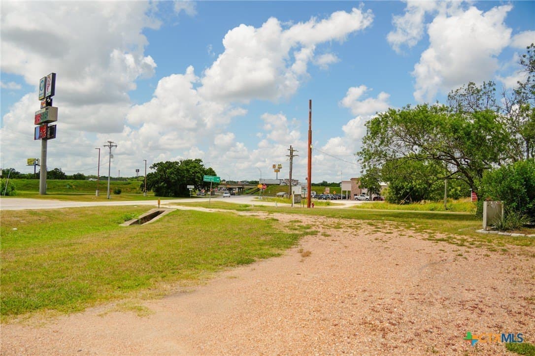 0.63 acres in Fayette County - photo 17