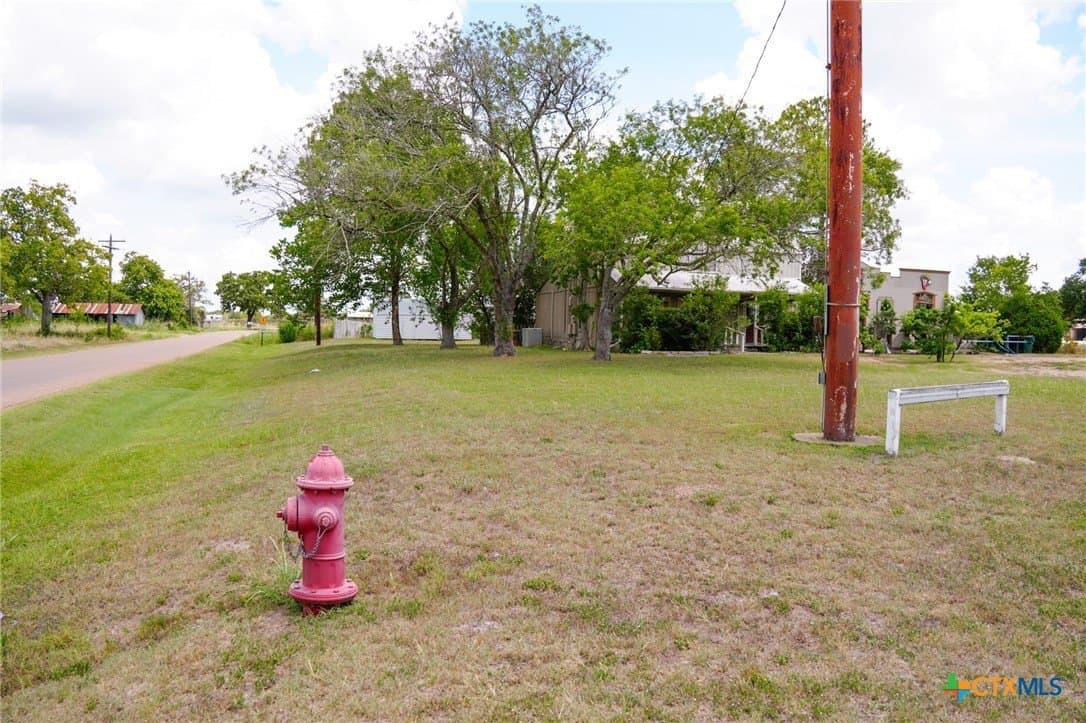 0.63 acres in Fayette County - photo 25