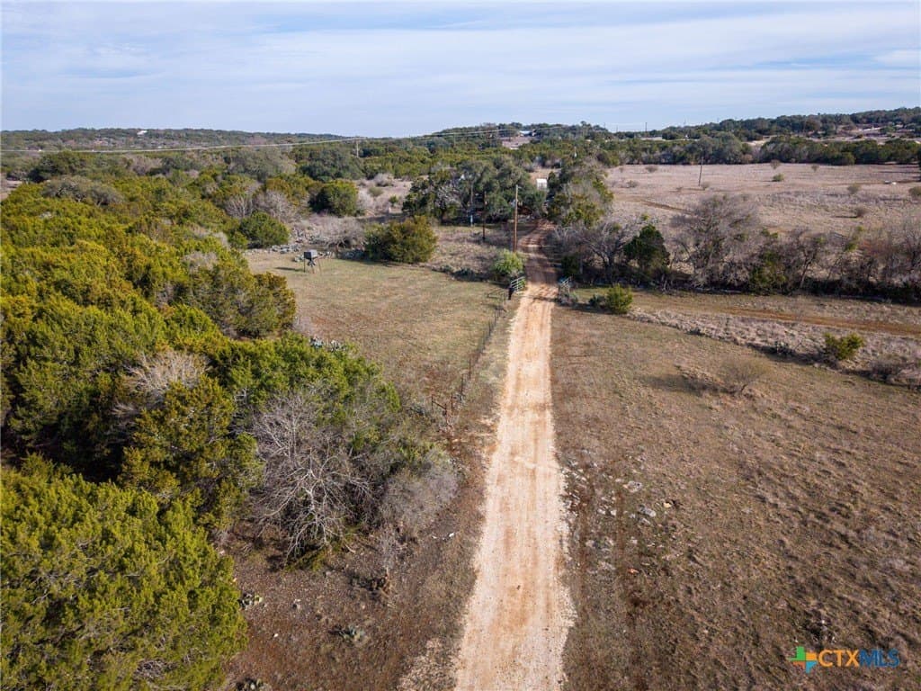 50 acres in Comal County - photo 13