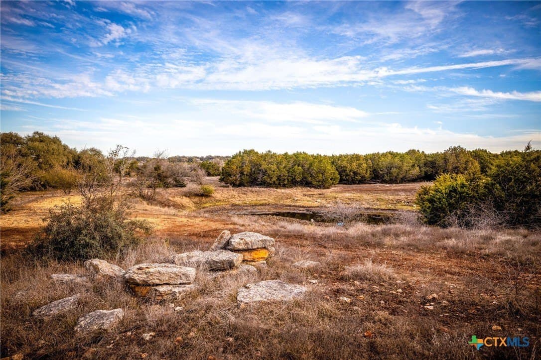 50 acres in Comal County - photo 29