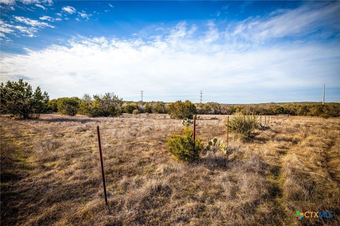 50 acres in Comal County - photo 19