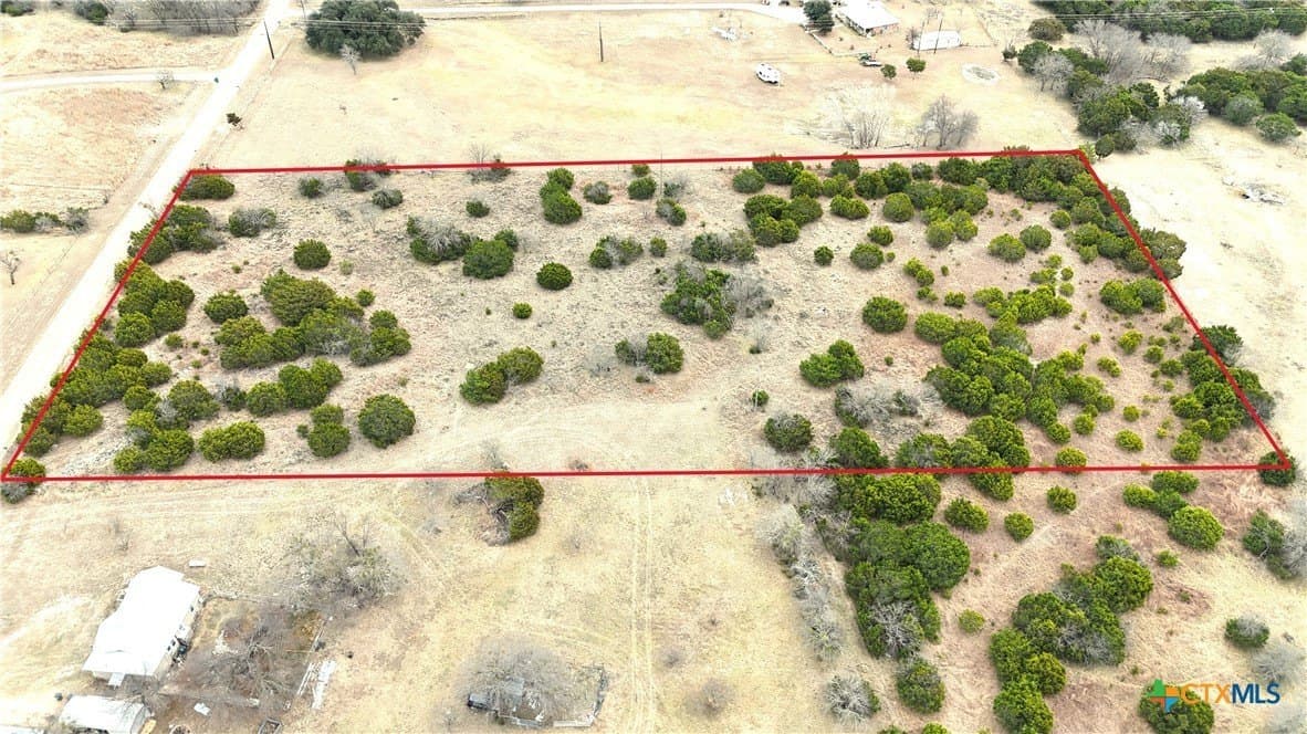 5.25 acres in Lampasas County - photo 3
