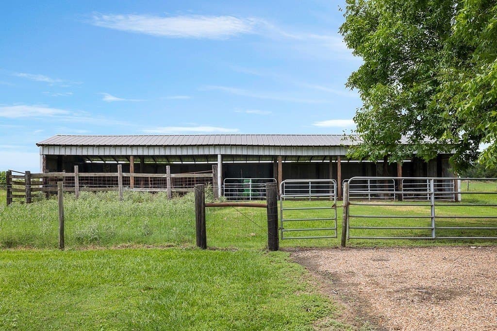 4 acres in Wharton County - photo 7