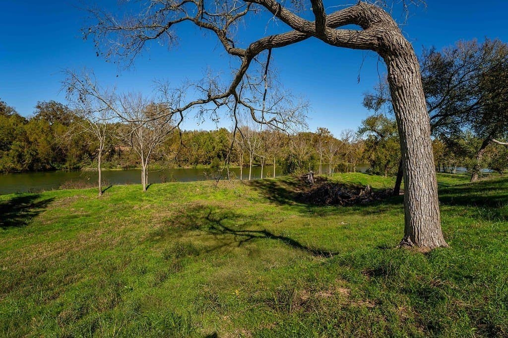 4.94 acres in Fayette County - photo 15