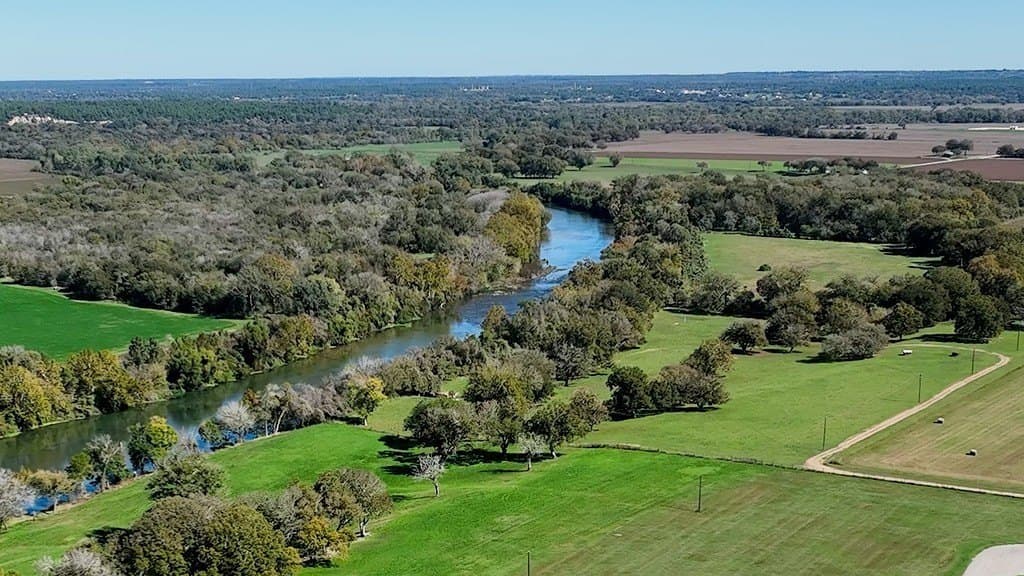 4.94 acres in Fayette County - photo 18