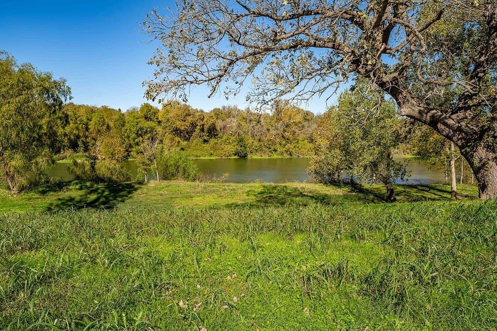 4.94 acres in Fayette County - photo 13