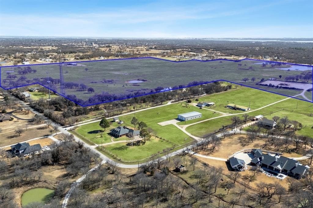 300 acres in Denton County - photo 8