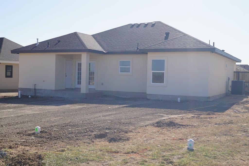 7,966 acres in Maverick County - photo 11