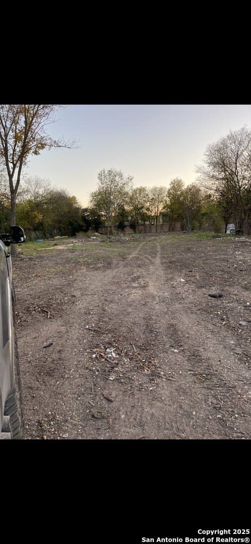 0.92 acres in Bexar County - photo 2