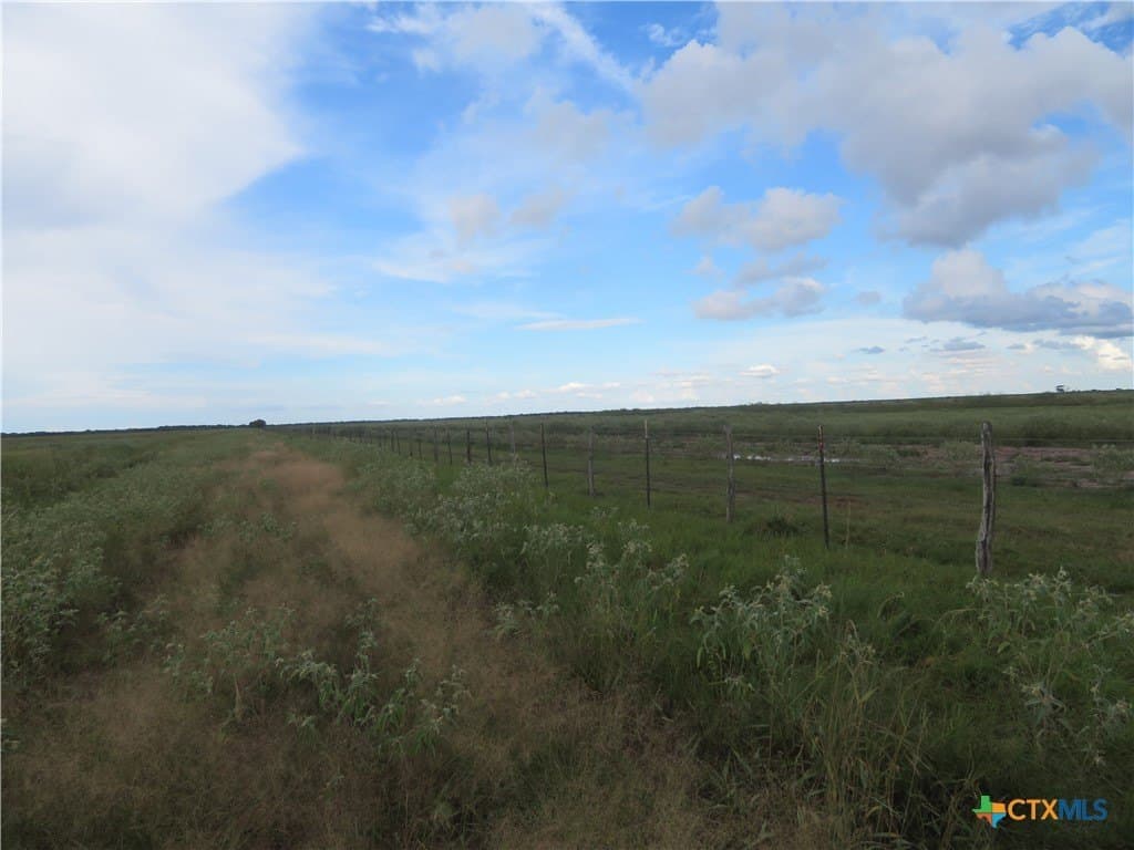 400 acres in Jackson County - photo 10