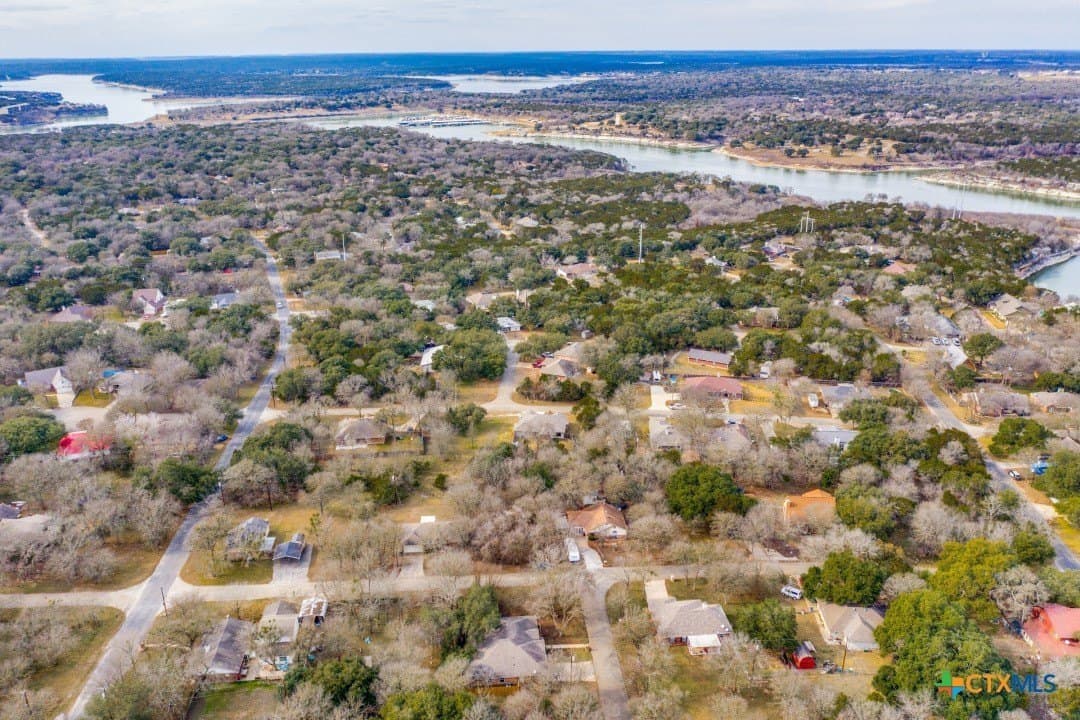 0.31 acres in Bell County - photo 4