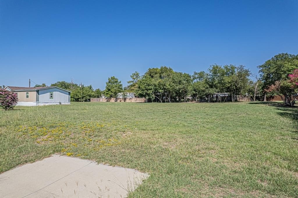 0.46 acres in Denton County - photo 4
