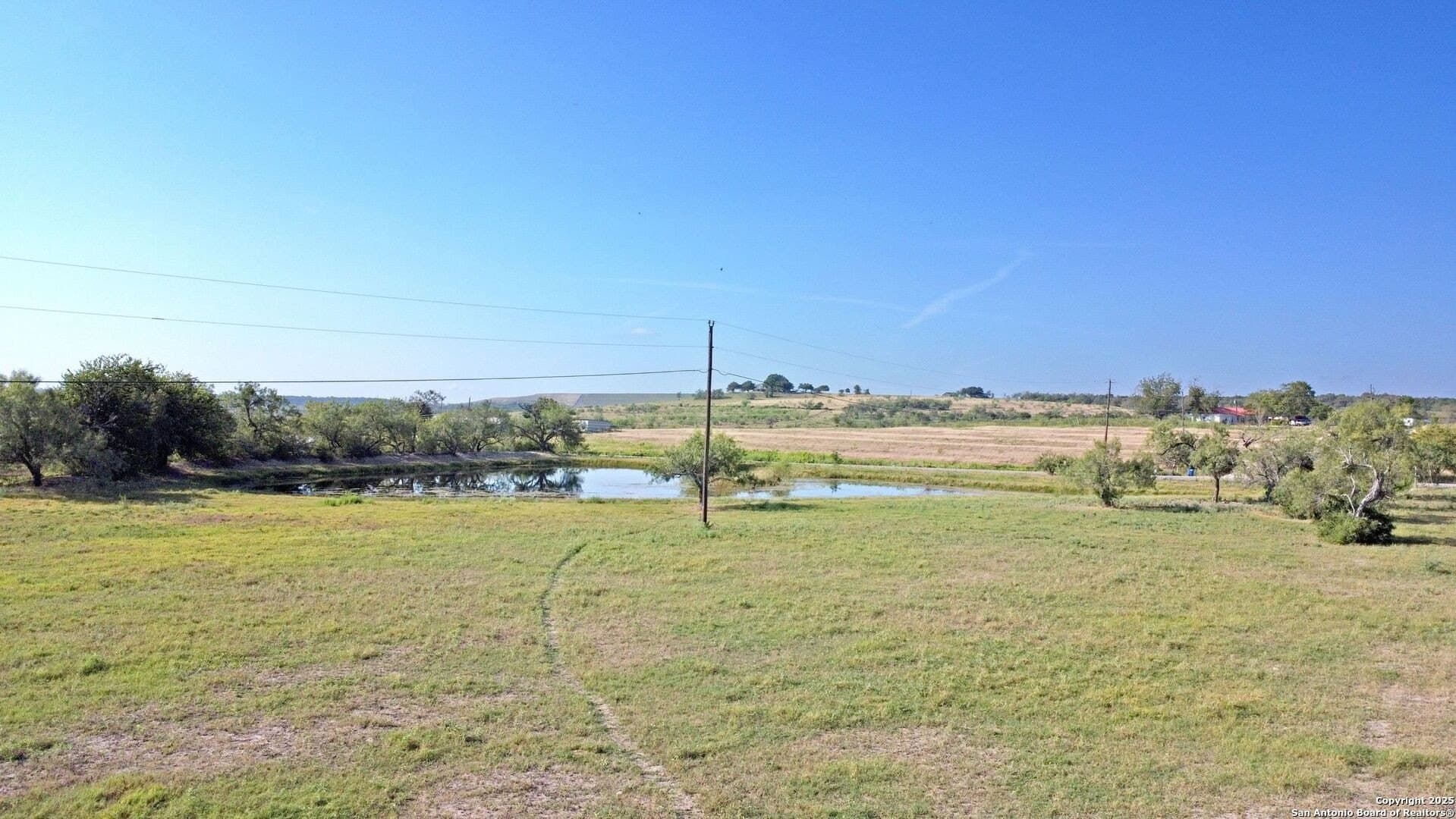 17.78 acres in Comal County - photo 7