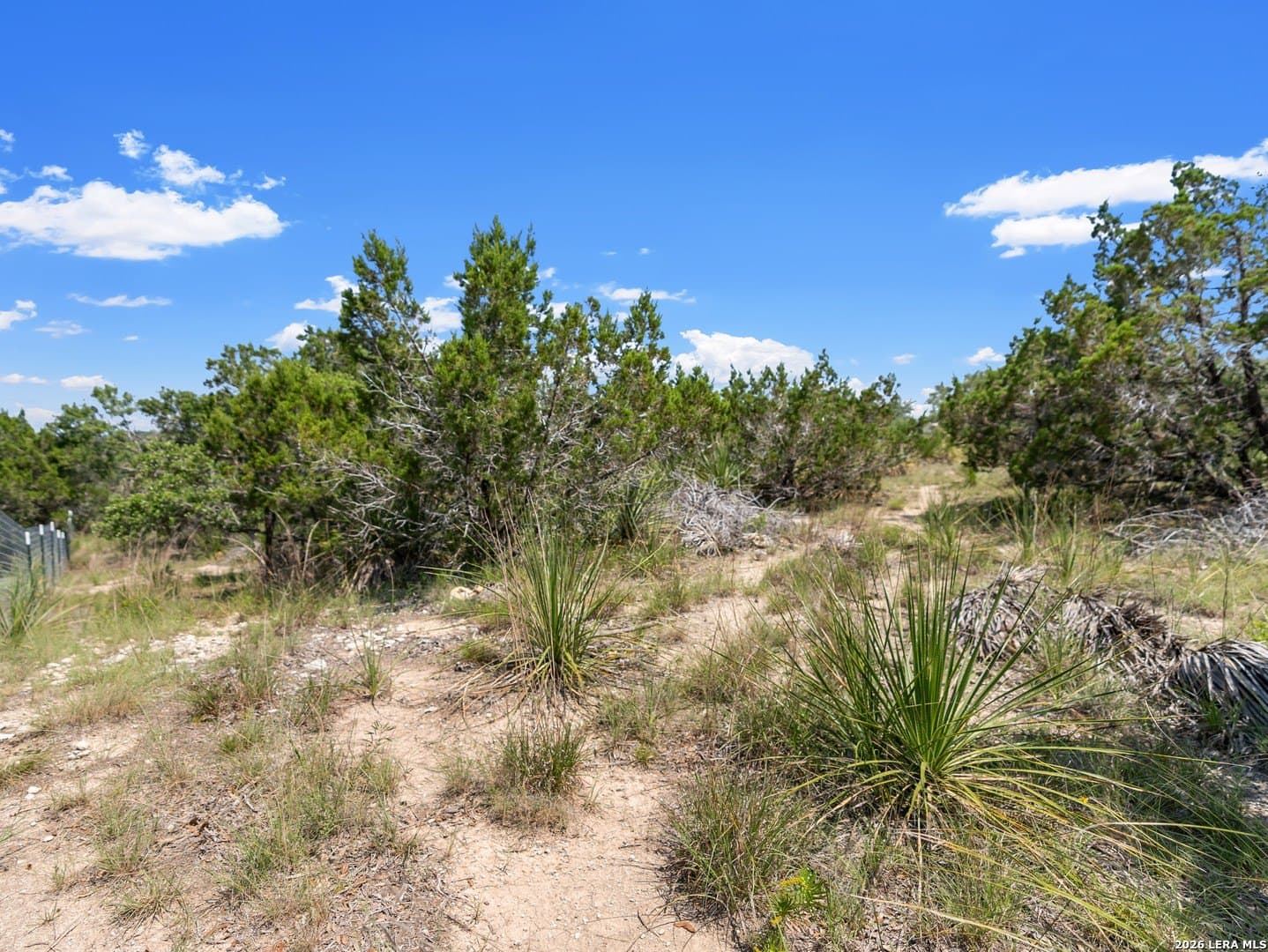 4.48 acres in Comal County - photo 4