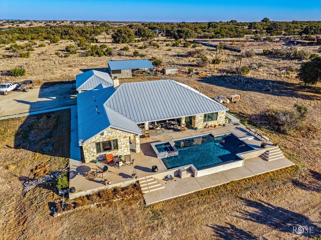 24.87 acres in Tom Green County - photo 3