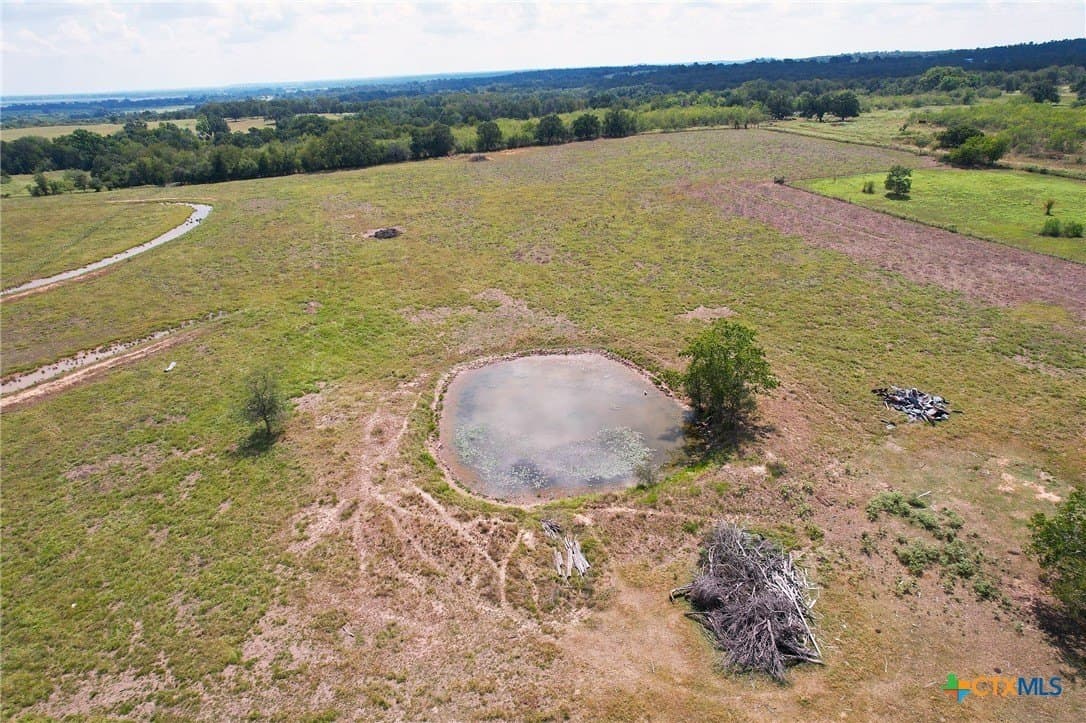 16 acres in Milam County - photo 3